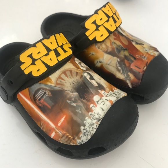 Star Wars Crocs - Picture 3 of 6